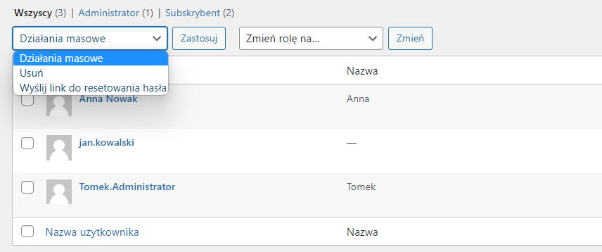Widok możliwych akcji zbiorczych dotyczących listy użytkowników WordPtess - opcje : Usuń lub Wyślij link do resetowania hasła.